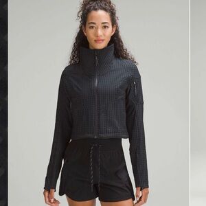 NWT Lululemon water repellent fleece hiking jacket Size 8